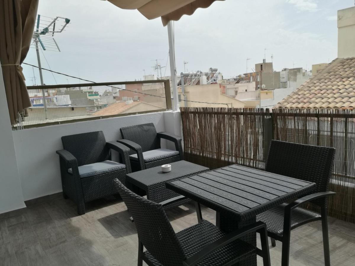 Estudio-Atico En Casco Antiguo Benidorm Buitenkant foto
